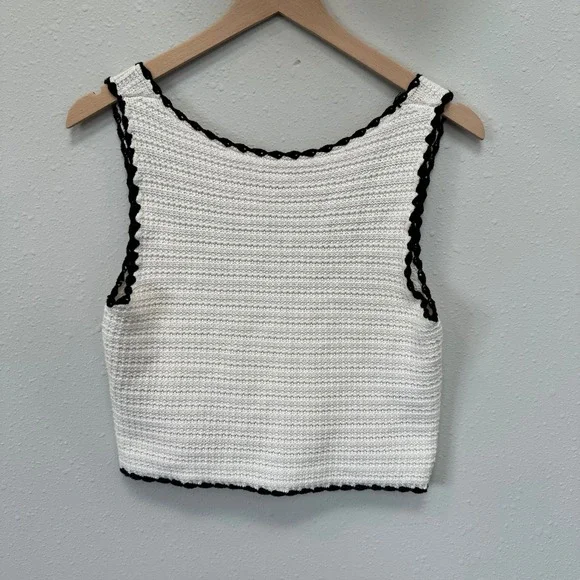 Cotton On Knit Crop Top Women Large Cream Black Scalloped Trim Coastal Summer - Picture 2 of 15